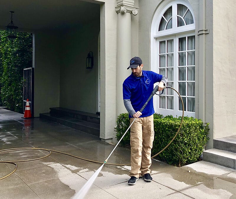 The Benefits of Pressure Washing: How Los Angeles Residents Can Keep Their Homes Clean and Safe